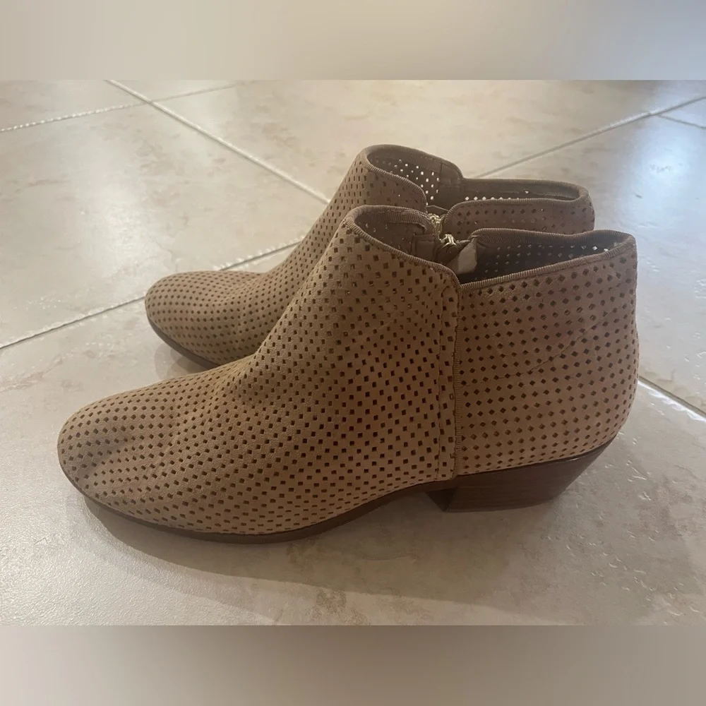 Sam Edelmen Leather Cut out Booties - Size 8.5